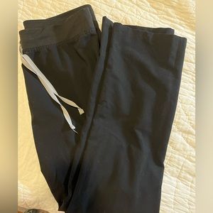Figs Livingston Tall Black Scrub Pants